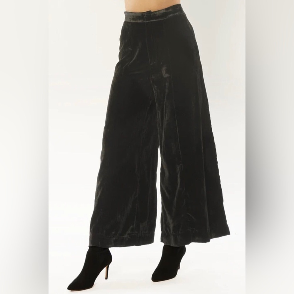 Amuse Society Jett Woven Wide Leg Velvet Pants